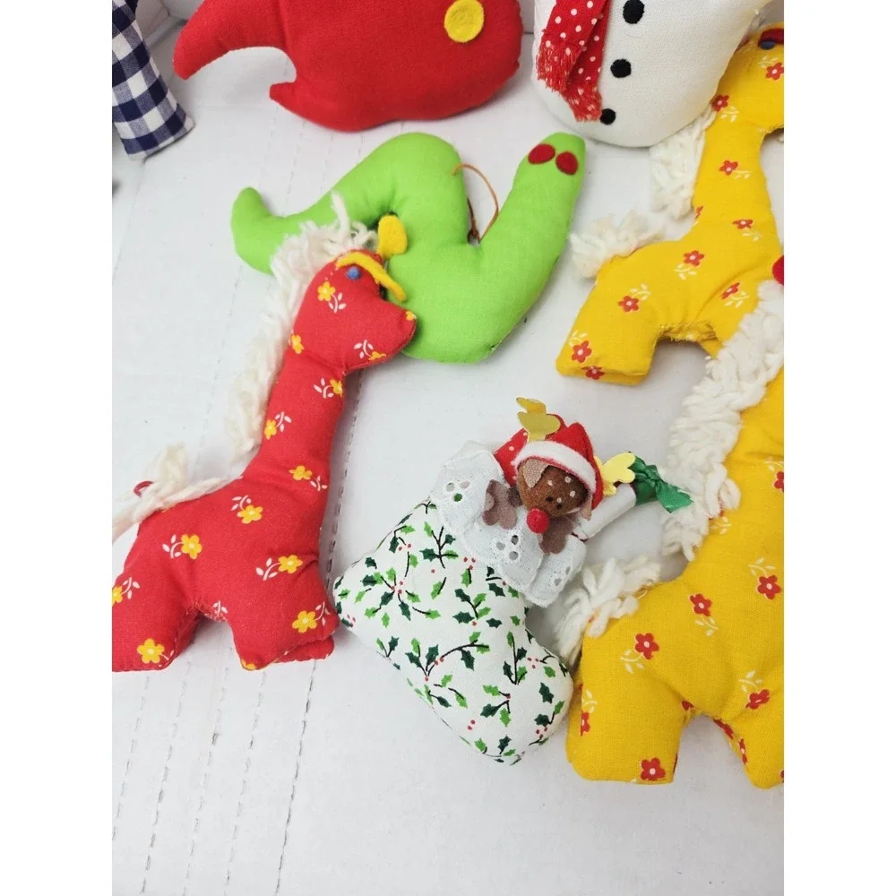 Vintage fabric quilted Christmas ornaments floral‎